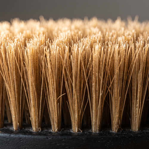 VYRAN Fade Brush — Wildschweinborste — Detail