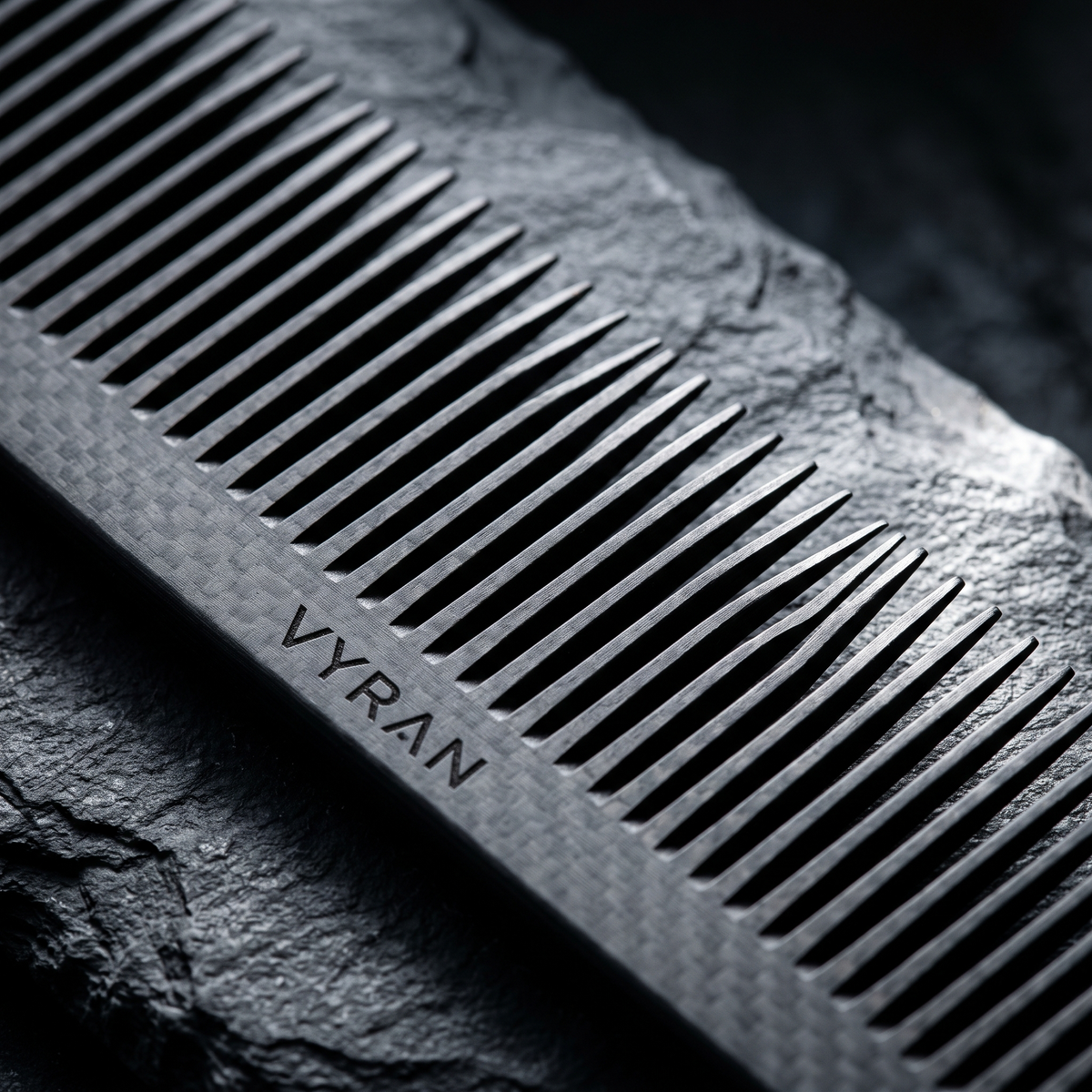 VYRAN Carbon-Kamm Set, 3-teilig — Detail